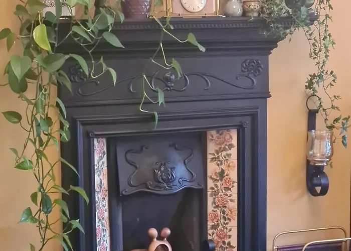 Roseleigh House